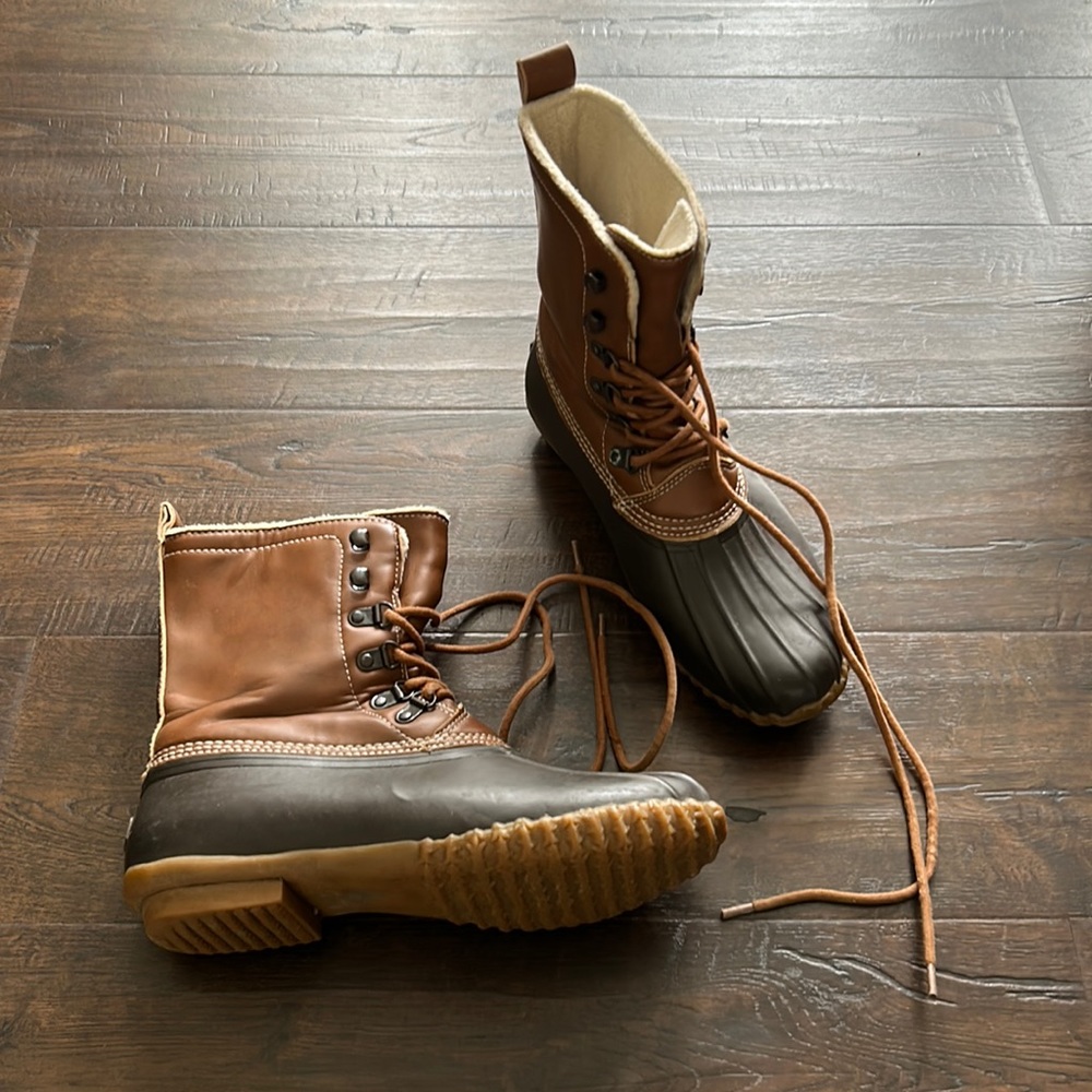 Esprit Duck Boots